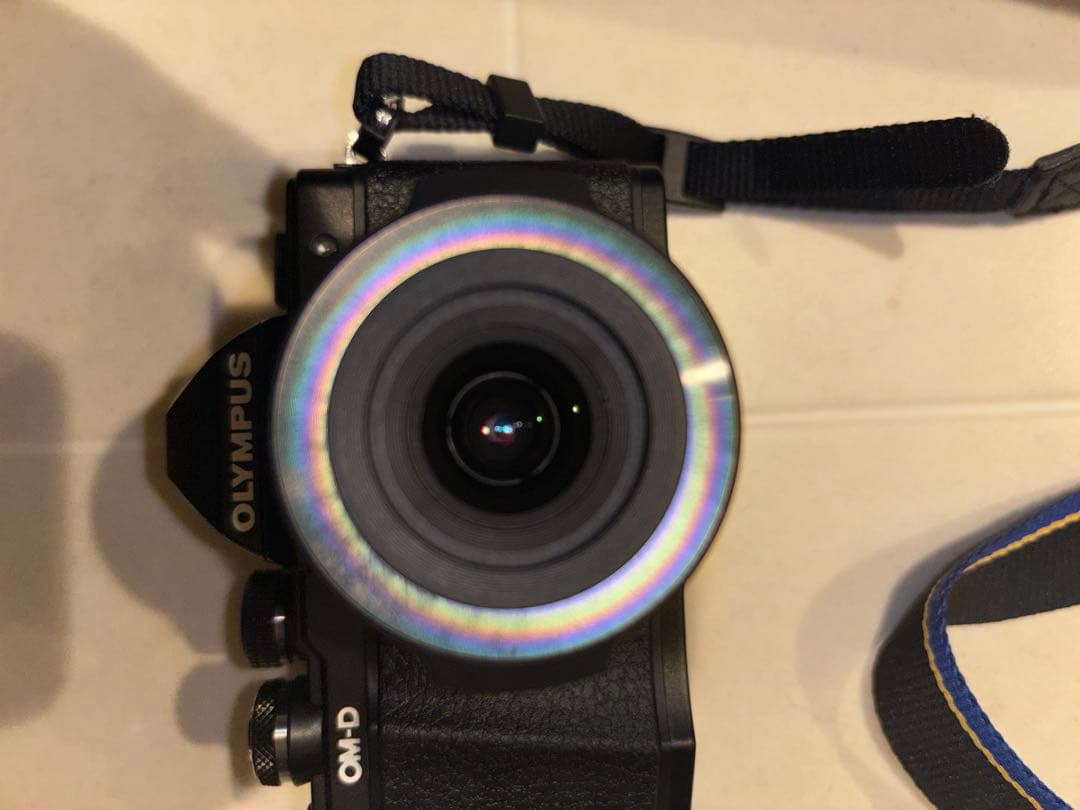 （極美品）OLYMPUS E-M10 Mark II本体　レンズ2本　バッグ付