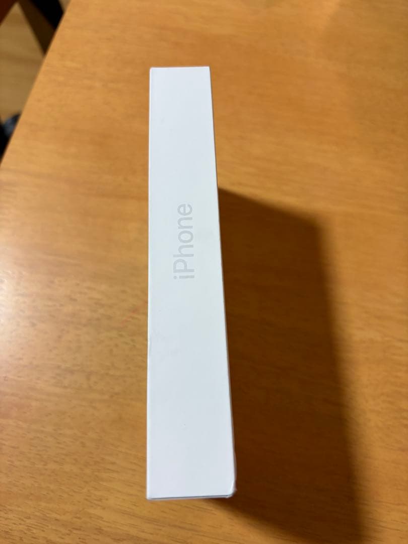 Apple iPhone 16e 128GB SIMフリー　新品未使用