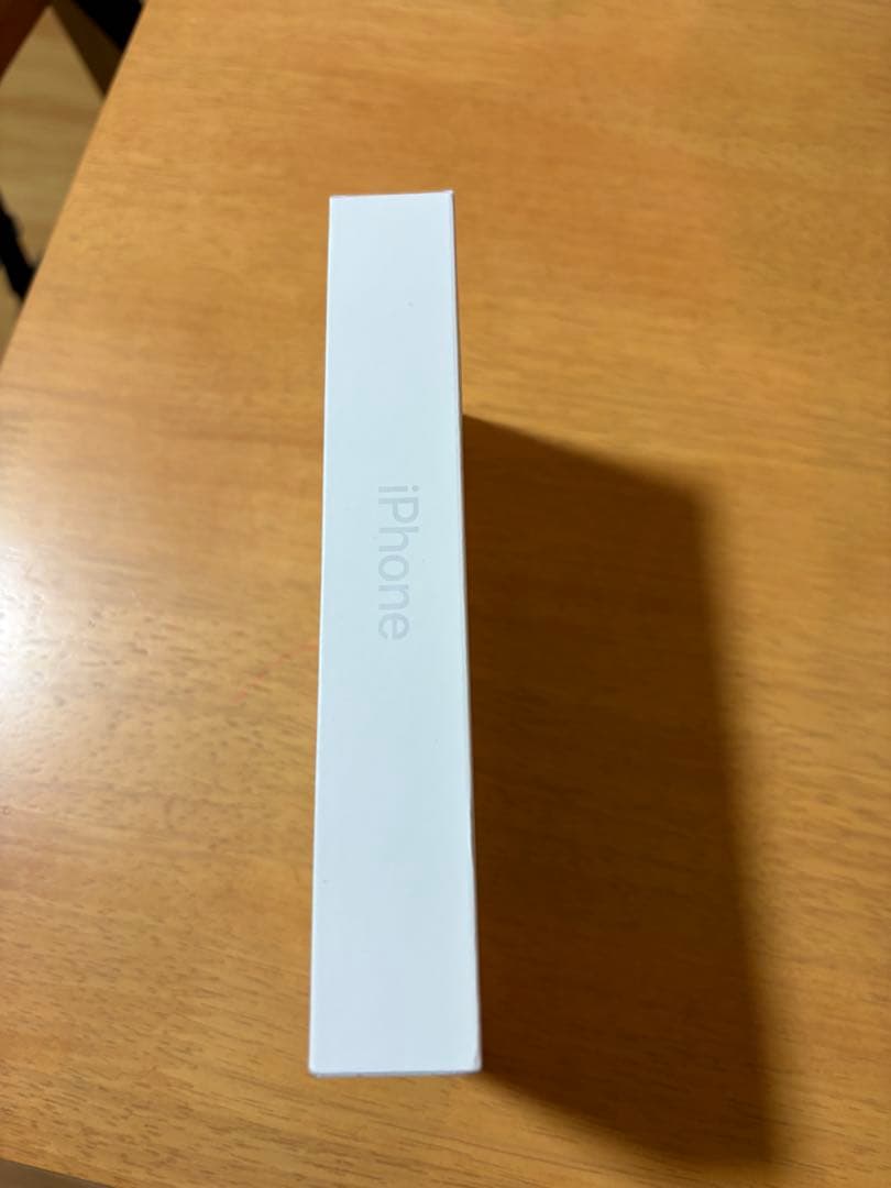 Apple iPhone 16e 128GB SIMフリー　新品未使用