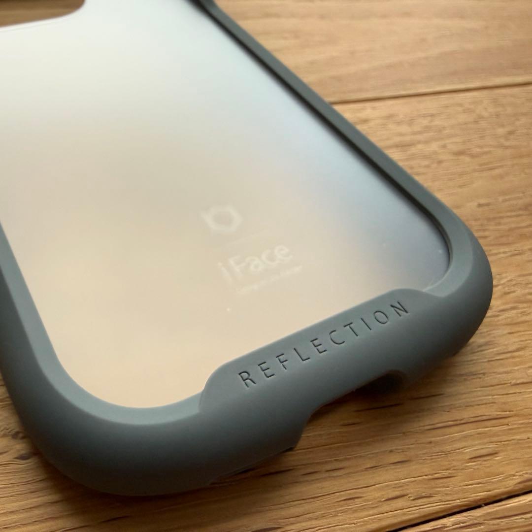 【美品】iPhone 15 Pro 256GB ナチュラルチタニウム 残債なし