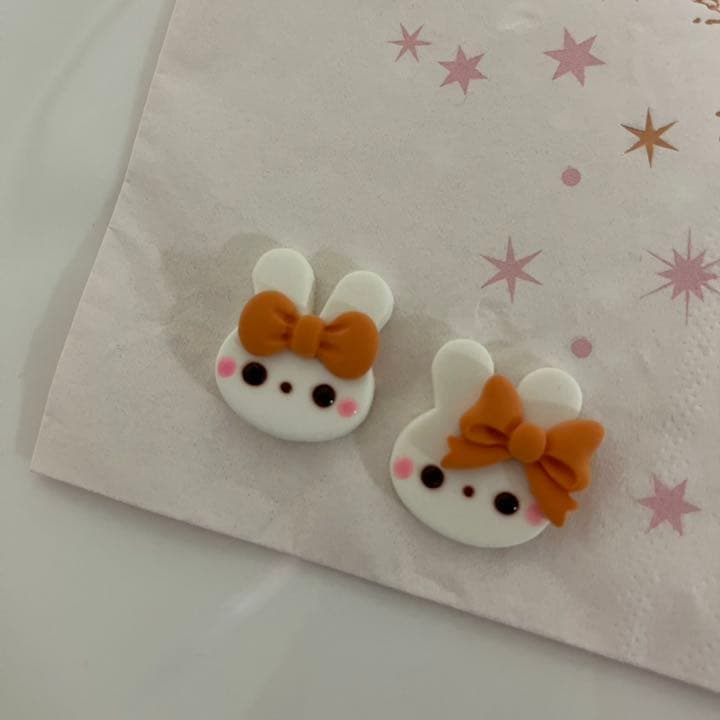 【286】花冠うさぎ　キッズ　ヘアピン　ヘアクリップ