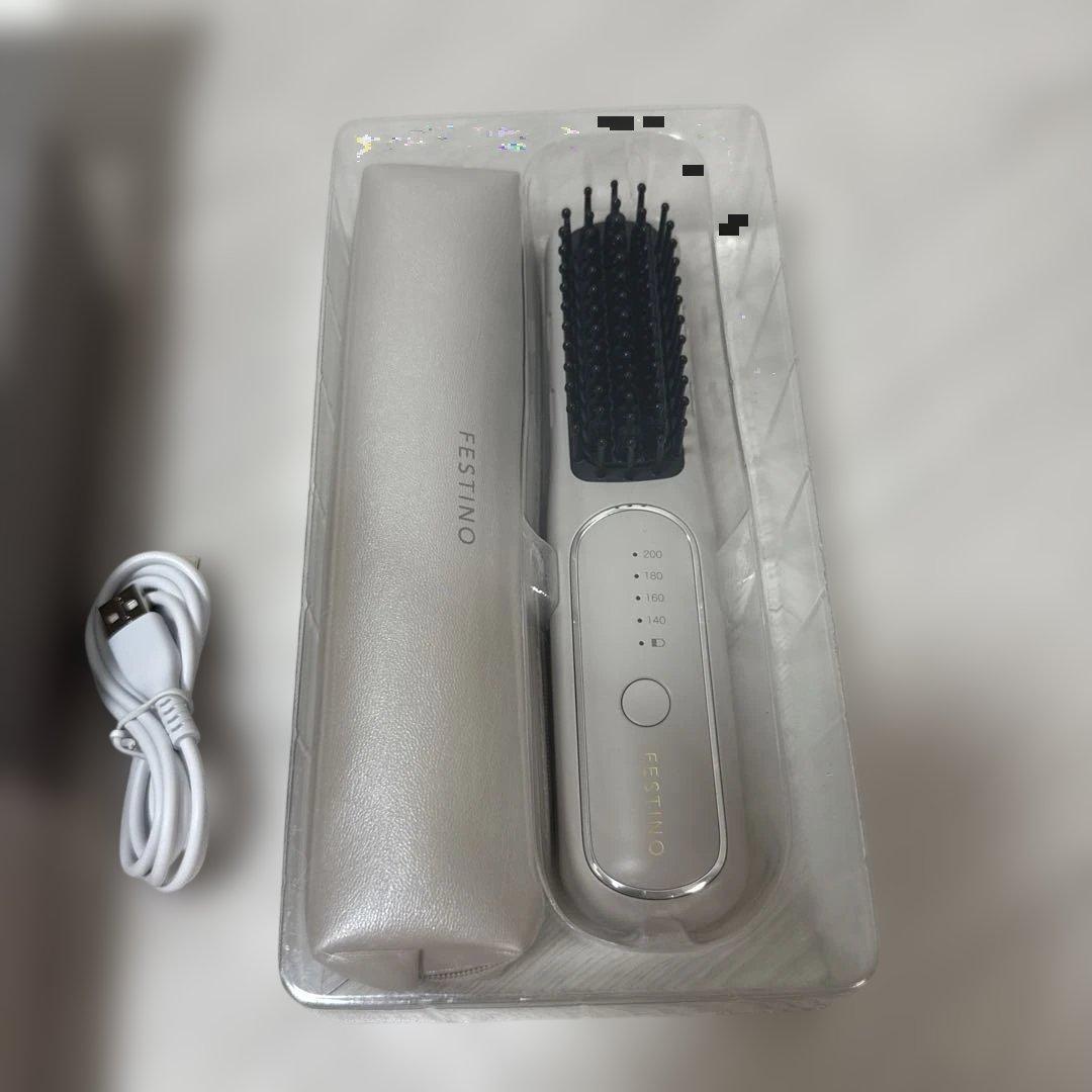 充電式 スタイリング ヒーターブラシ 【新品・未使用】 ¥8,800