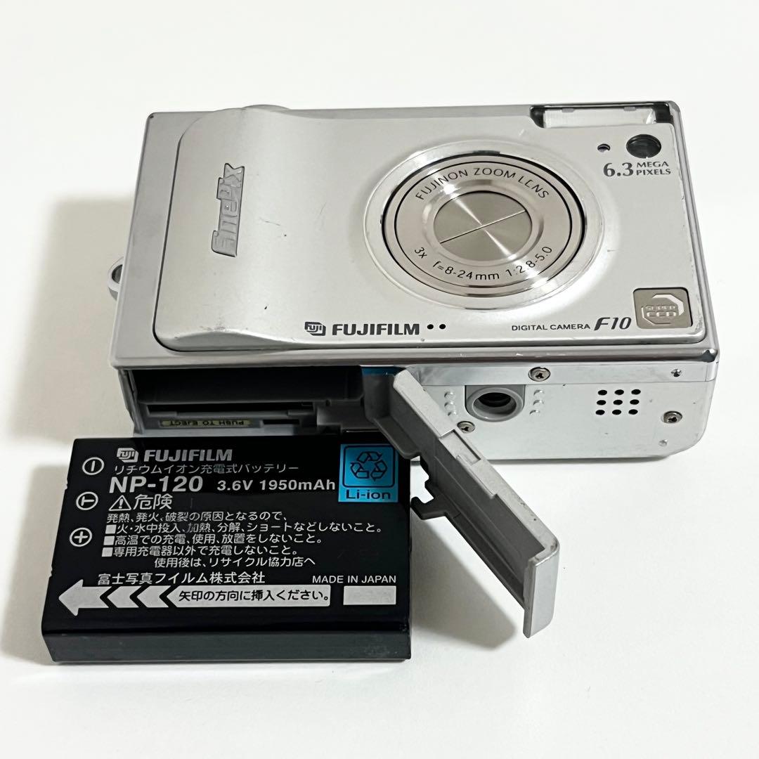 デジタルカメラ FUJIFILM finepix F10