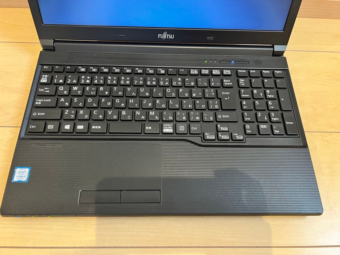 富士通 FMVA577/S Core i5 高速SSD Windows11