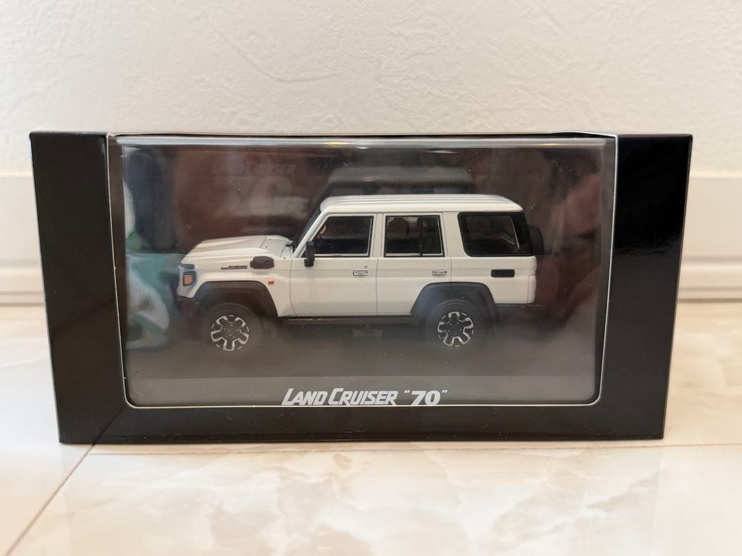 非売品！トヨタ、ランドクルーザー70 ３台セット　ミニカー　模型　京商　1/43