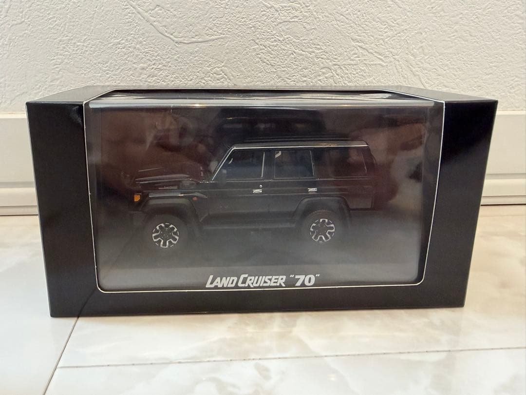 非売品！トヨタ、ランドクルーザー70 ３台セット　ミニカー　模型　京商　1/43