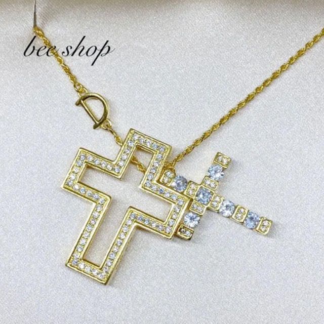 ⭐️最高品質⭐️k18gp✨クロスネックレス✨1.6ct✨芸能人✨有名モデル✨