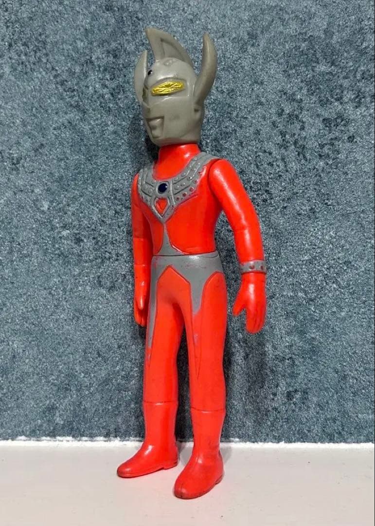 タケミ ウルトラセブン フィギュア 15.5cm