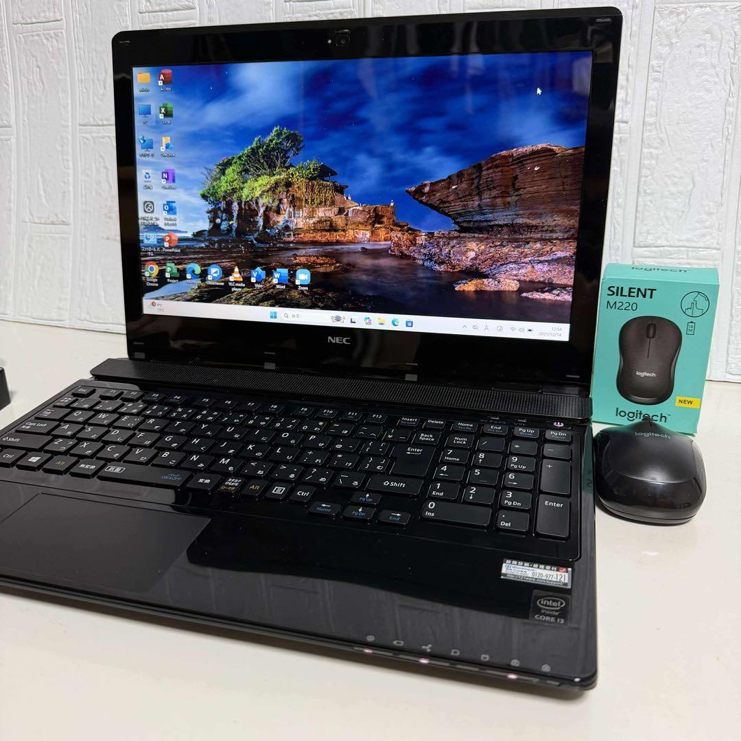 Windows11 オフィス付き　SSDサクサク起動　NECノートPC