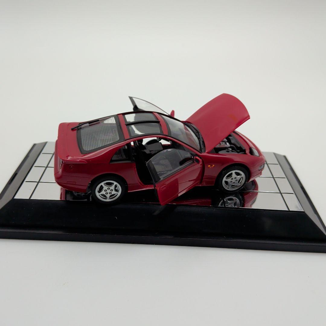 KATO　フェアレディZ　300ZX ミニカー　1/43　赤色　希少品