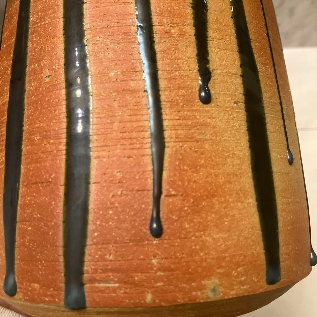 90 年代スリランカ作家Ajith さんが手掛けた雰囲気抜群の花瓶