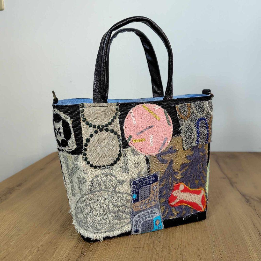 【SALE】ミナペルホネン/カケラパッチ/しきりトートSサイズブラック/本革