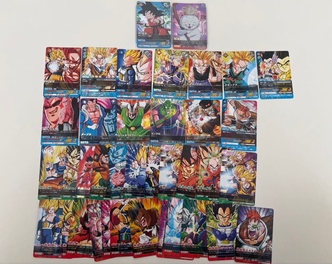 【美品・値引きしました】初期　ドラゴンボール　データカードダスまとめ売り187枚
