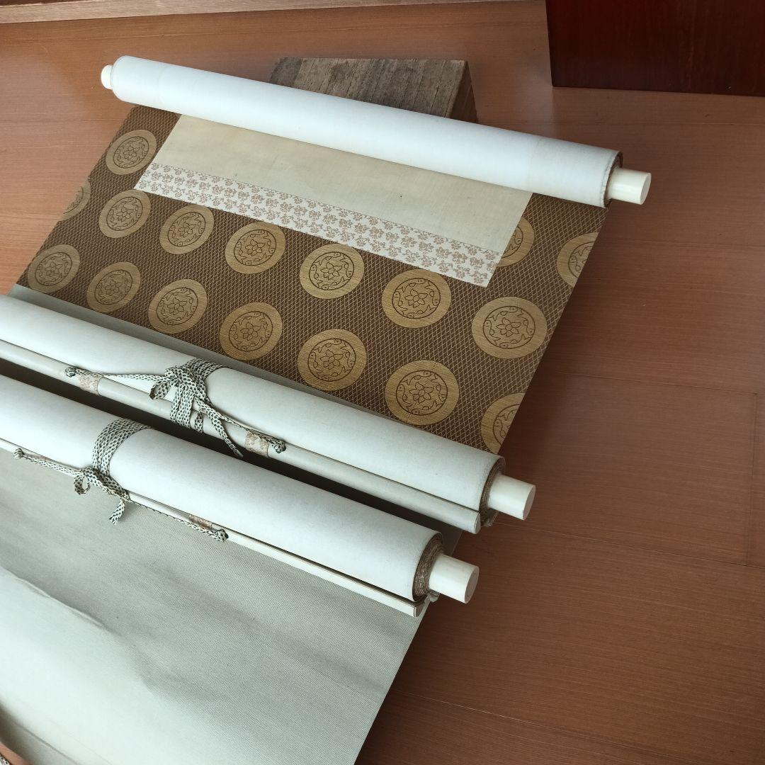 日本の掛軸 富士山と武士の絵3幅組２重箱