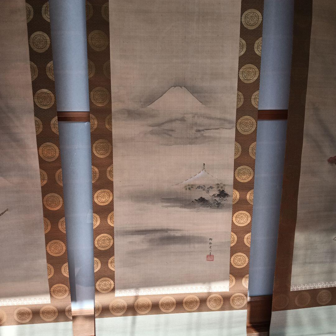 日本の掛軸 富士山と武士の絵3幅組２重箱