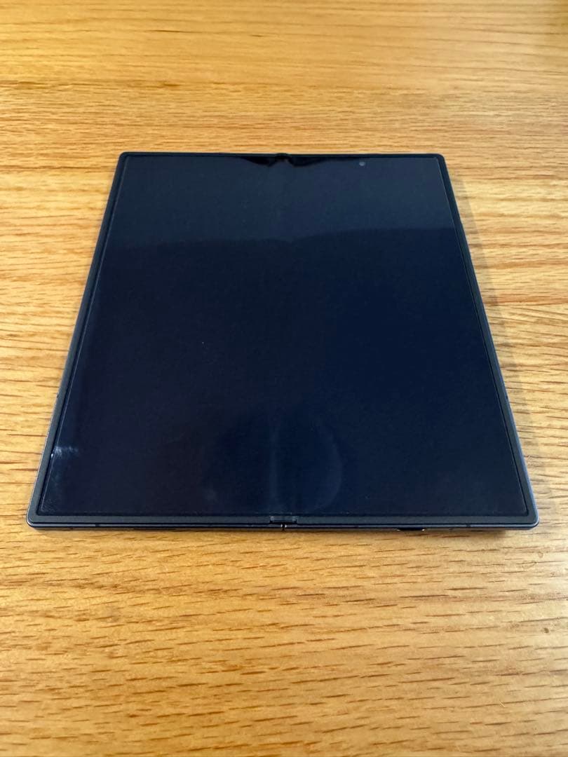 美品 Samsung Galaxy Z Fold 7