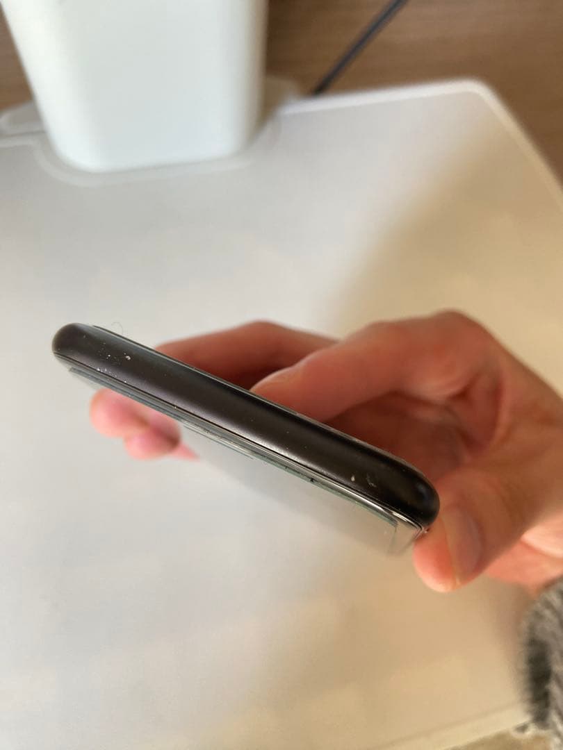 iPhone se2 ブラック 128GB SIMフリー