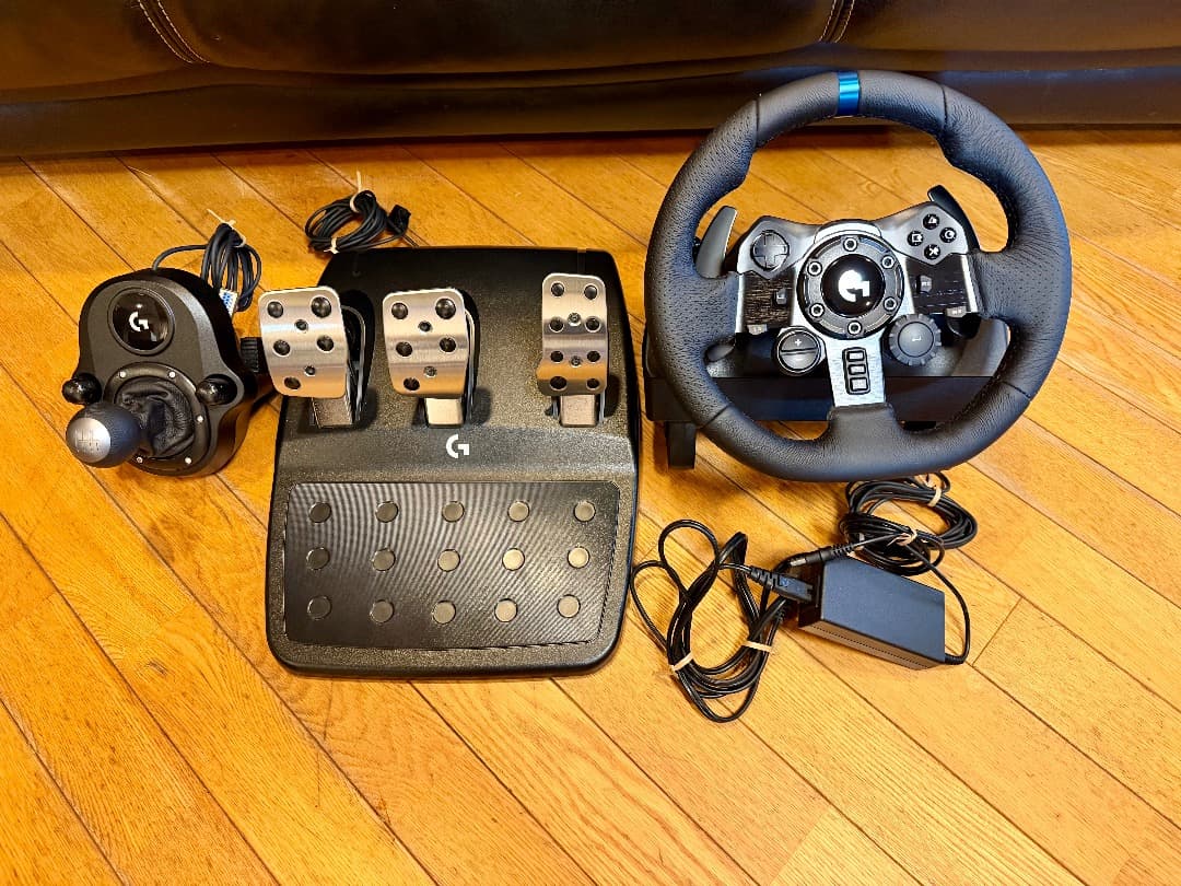 Logitech G923 ハンコン＋シフター