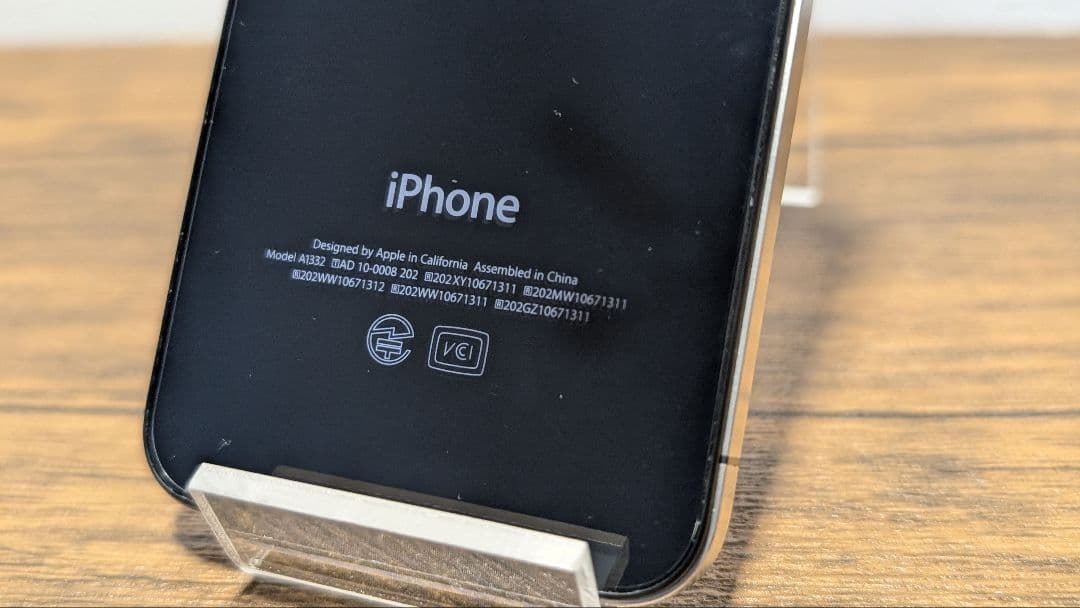 iPhone4 ブラック 32GB 箱付き