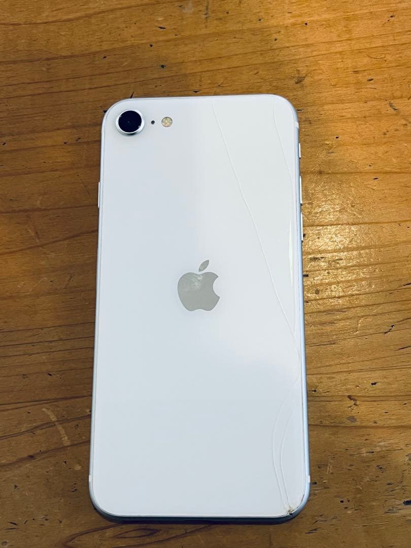 Apple iPhone se2ホワイト 本体
