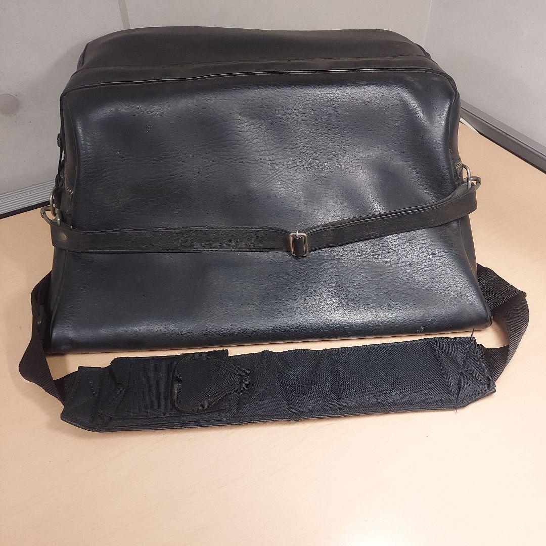 EXCELSIOR　イタリア製 アコーディオン　型番は不明　ソフトケース付き