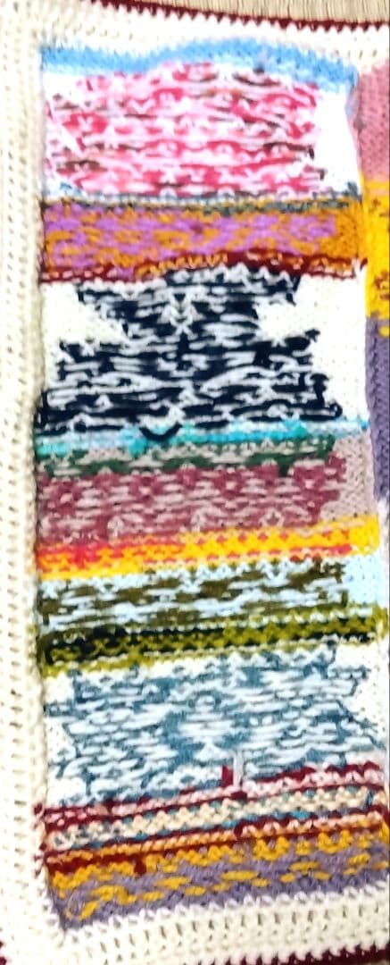 いちごミルク★カラフル編み込みマルチカバー★手編み★ブランケット