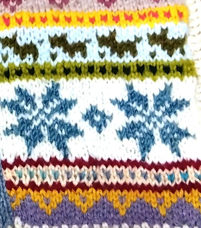 いちごミルク★カラフル編み込みマルチカバー★手編み★ブランケット