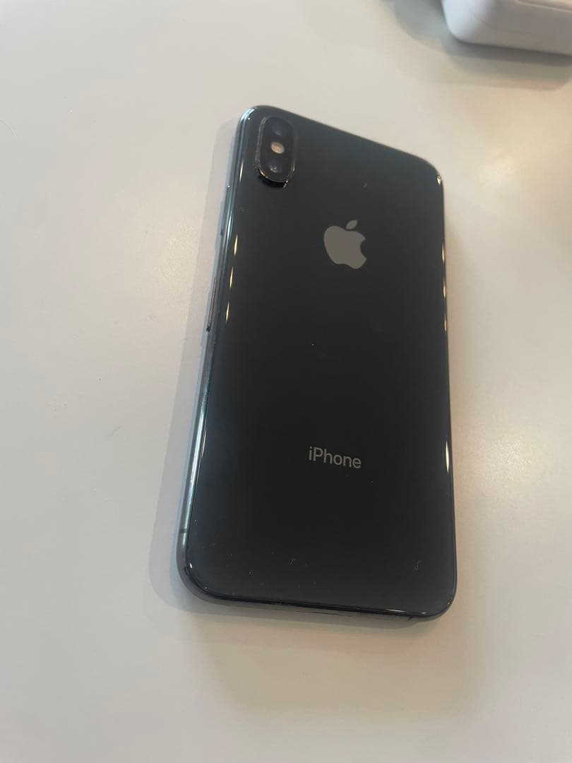 h*n様 Apple iPhone XS ブラック 64GB