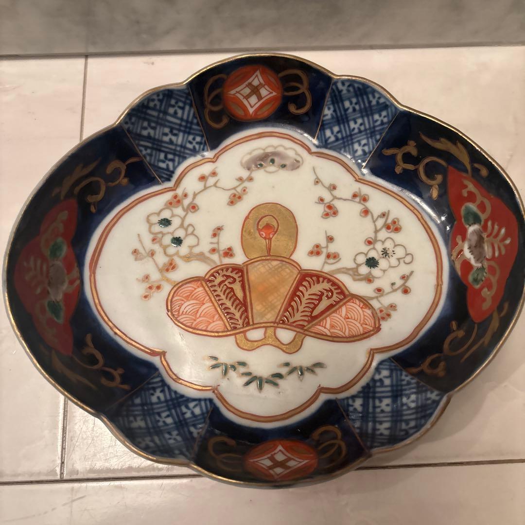 アンティーク江戸後期の鶴や梅、形が美しく、豪華絢爛な古伊万里の刺身皿