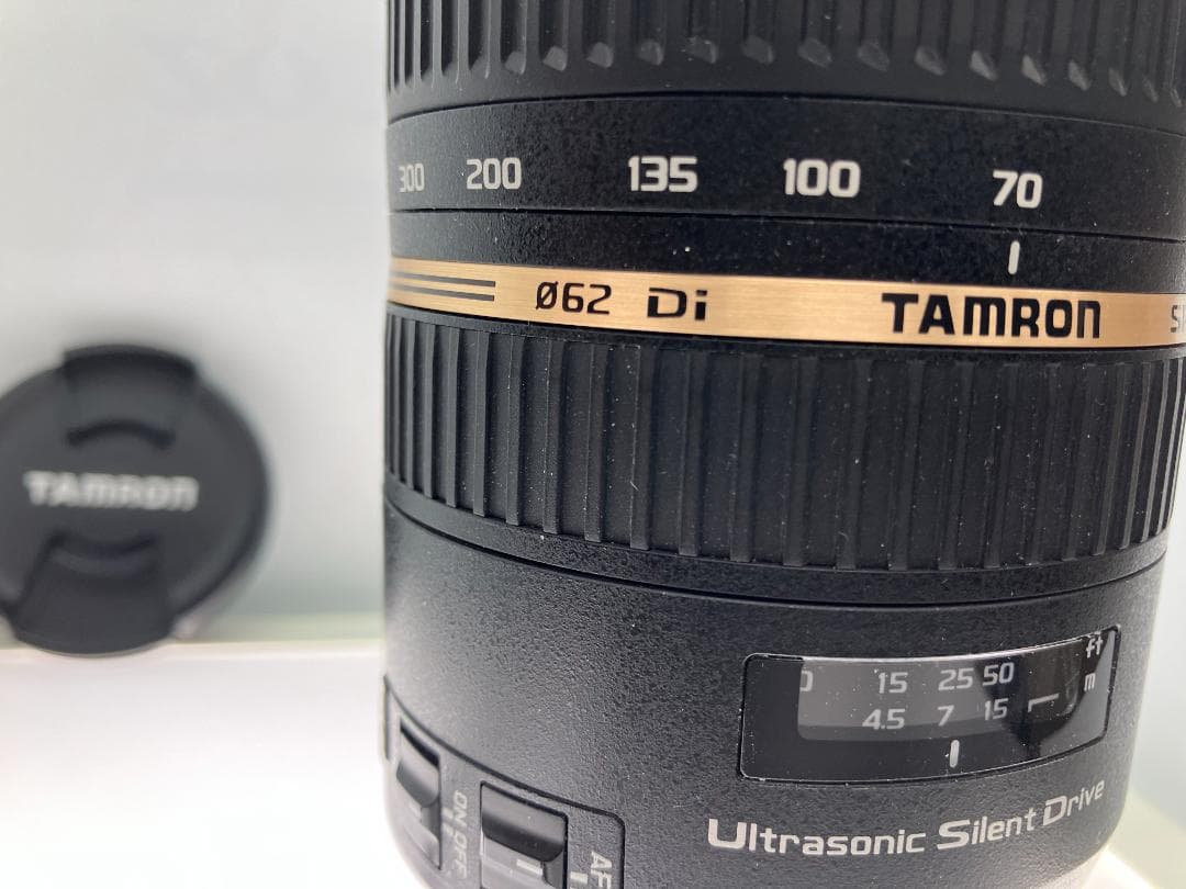 望遠　ズームレンズ　タムロン　tamron　SP 70-300mm　キャノン用