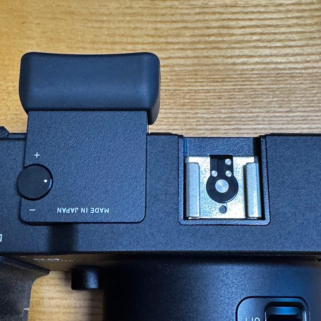 （極美品）SIGMA sd Quattro ボディ