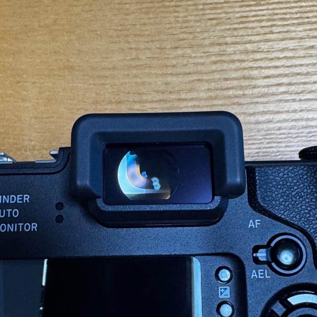 （極美品）SIGMA sd Quattro ボディ