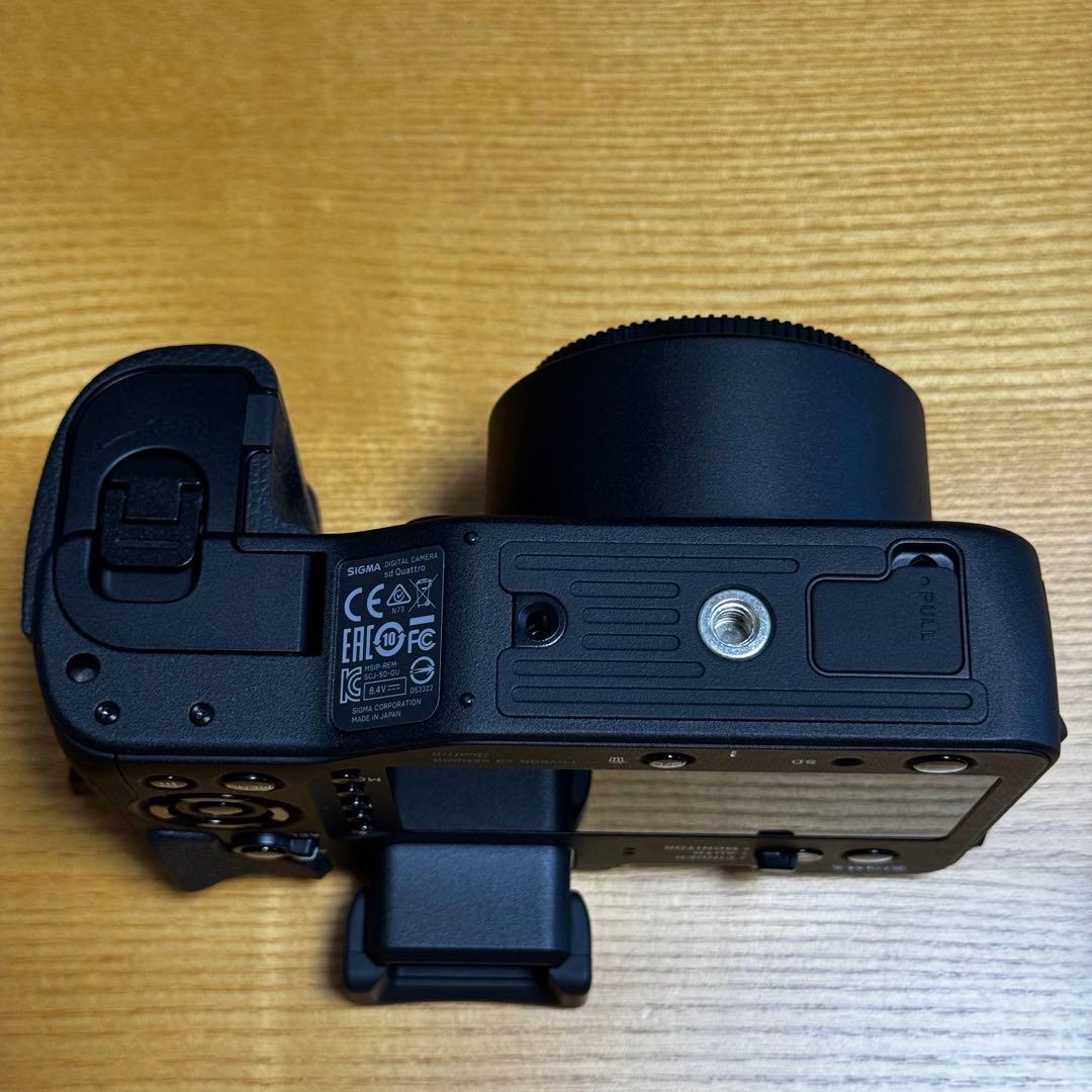 （極美品）SIGMA sd Quattro ボディ