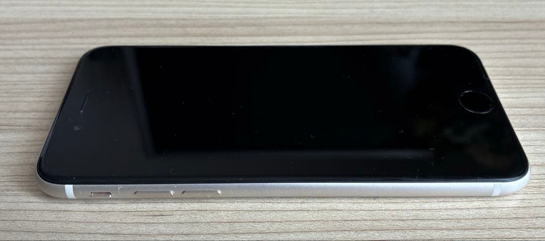 iPhone SE 第3世代 128GB SIMフリー