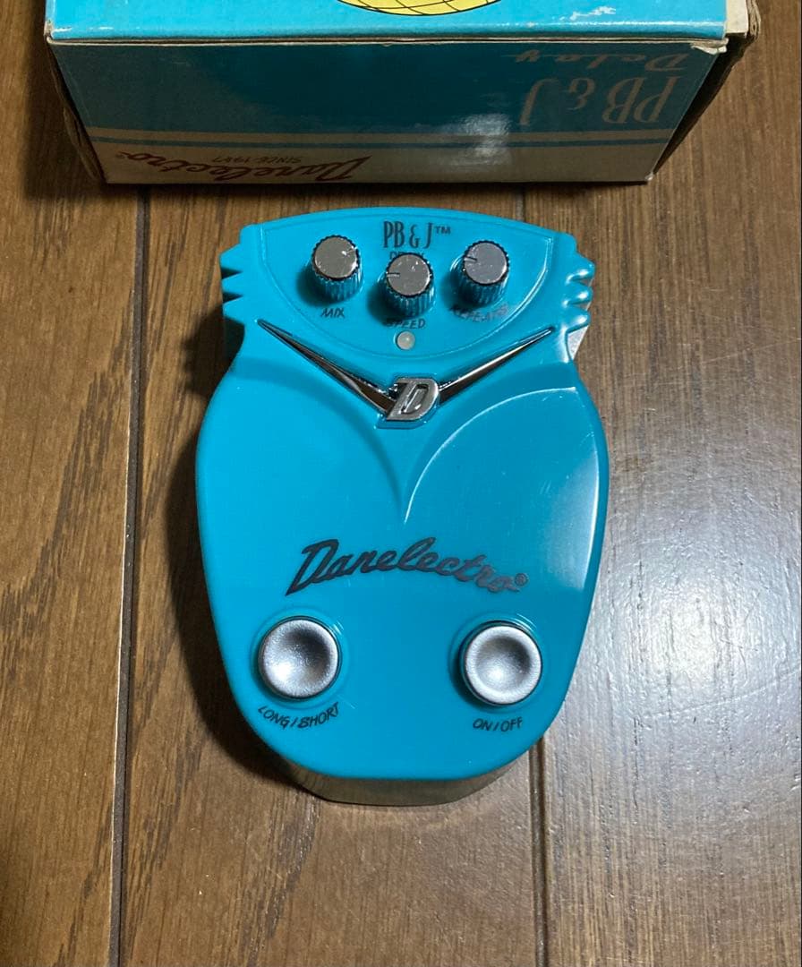 ギター Dan Electro PB&J Delay