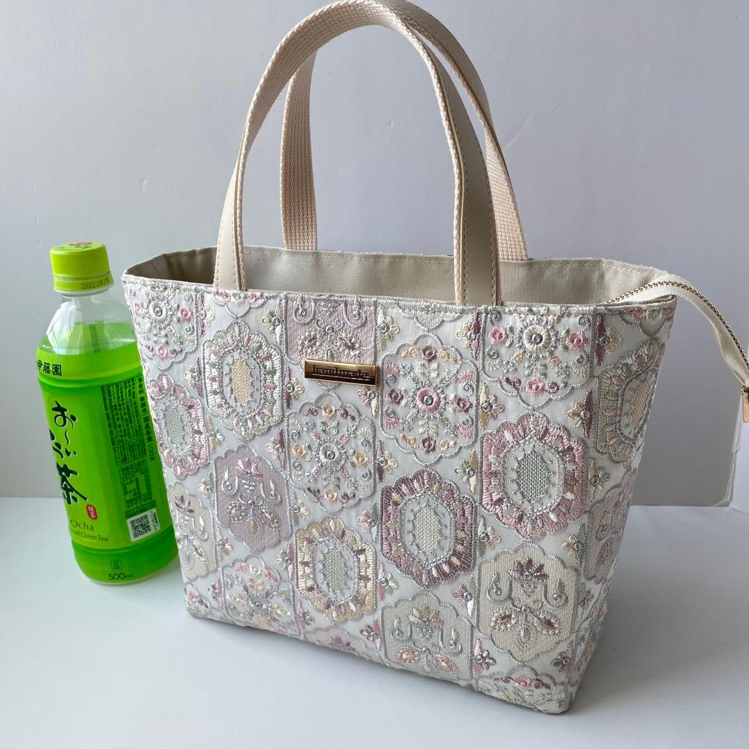 コアラ　インド刺繍ホワイト　トートバッグ　ハンドメイド