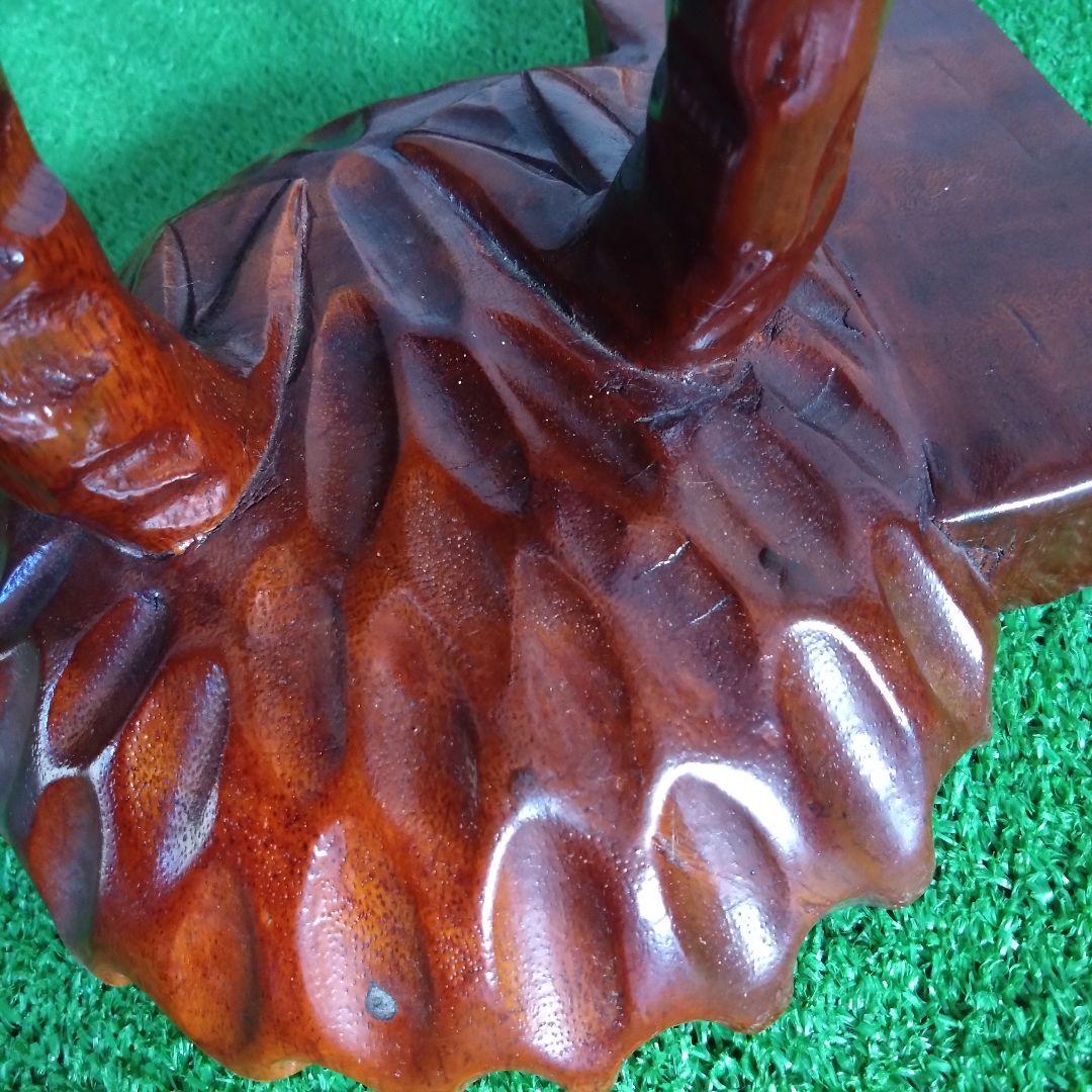 木彫りカエル靴べらスタンド 木製 玄関インテリア 縁起物 置物