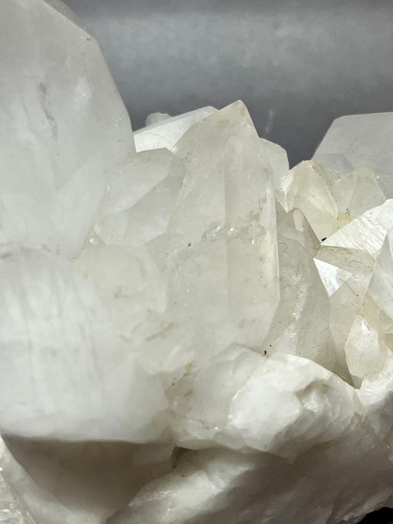 ブラジル産　水晶クラスター　1.3kg