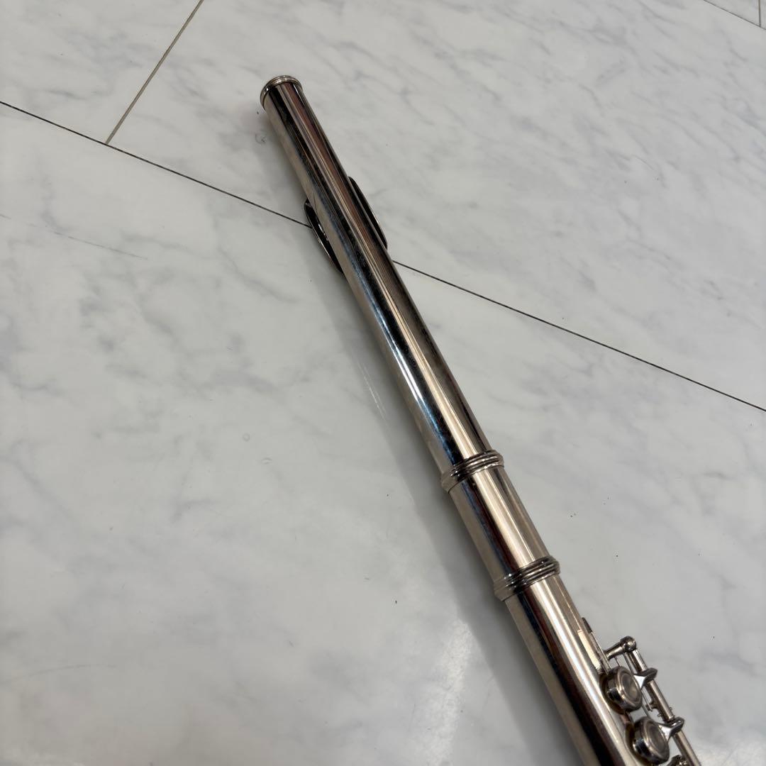処分価格！Enhong製のフルートシルバー フルート本体ケース付き中古