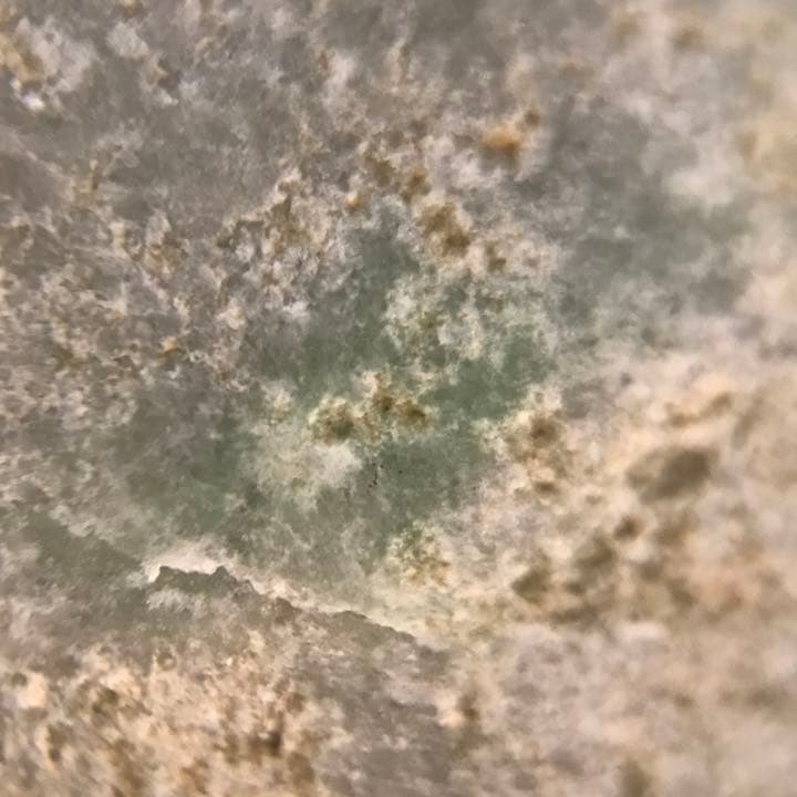 糸魚川翡翠原石【海岸】153ｇ