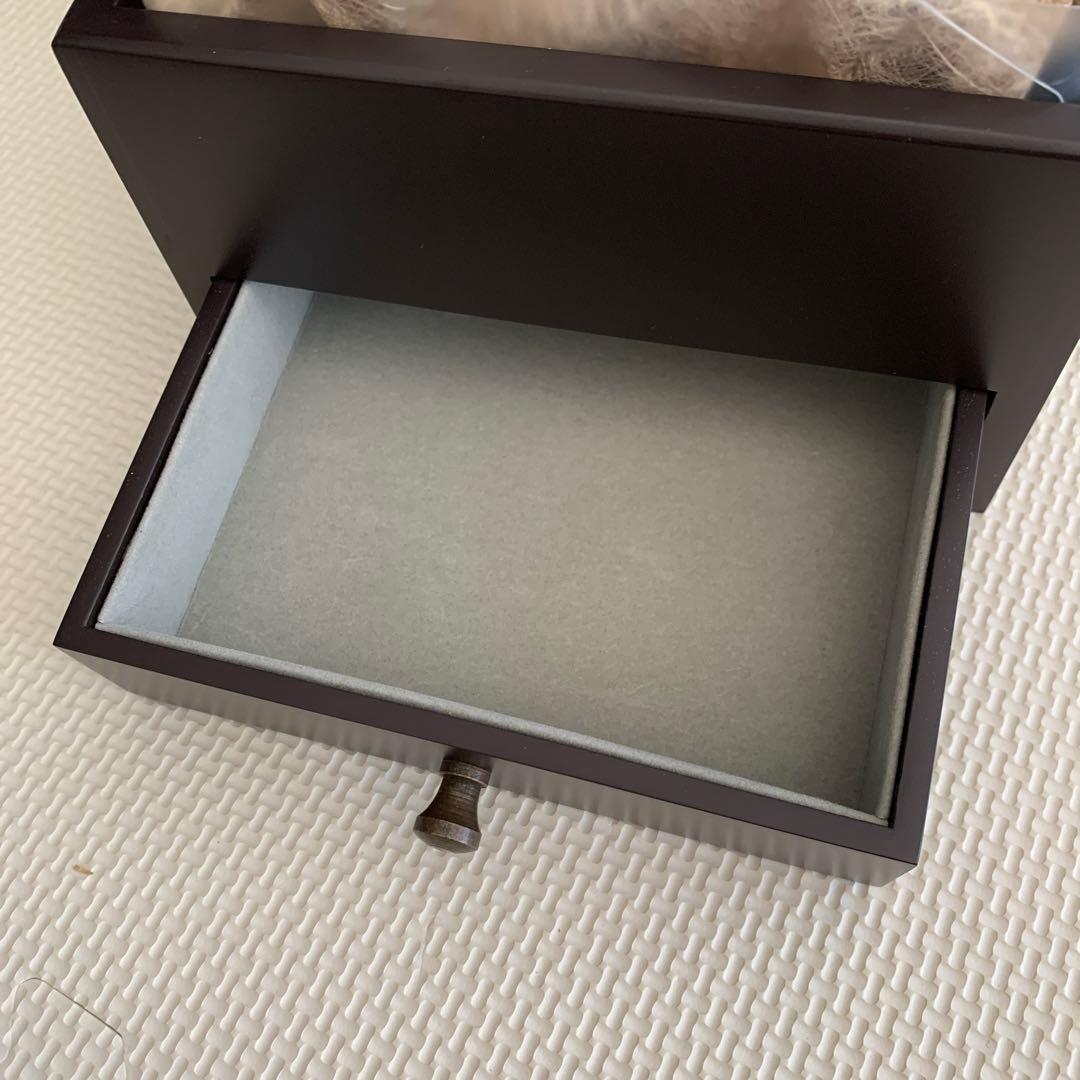 プリザーブドフラワー　小物入れ　オルゴール付き