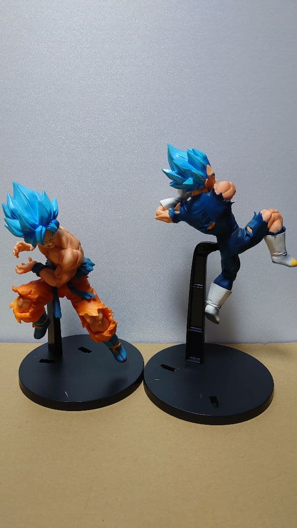 悟空　ベジータ　フィギュア　ドラゴンボール