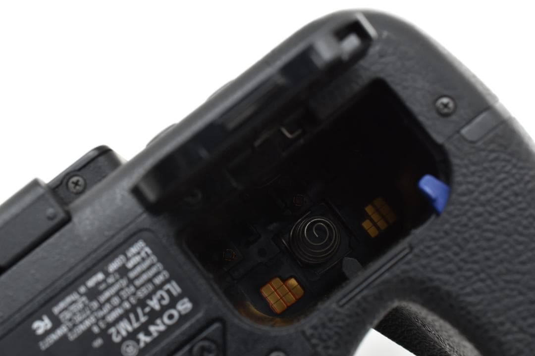 美品 ソニー　SONY α77 II ILCA-77M2 ボディ 1373