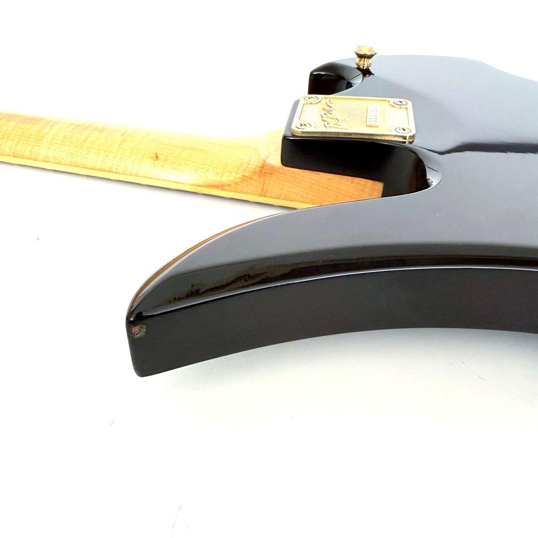 B.C.RICH Mockingbird 680JE エレキギター