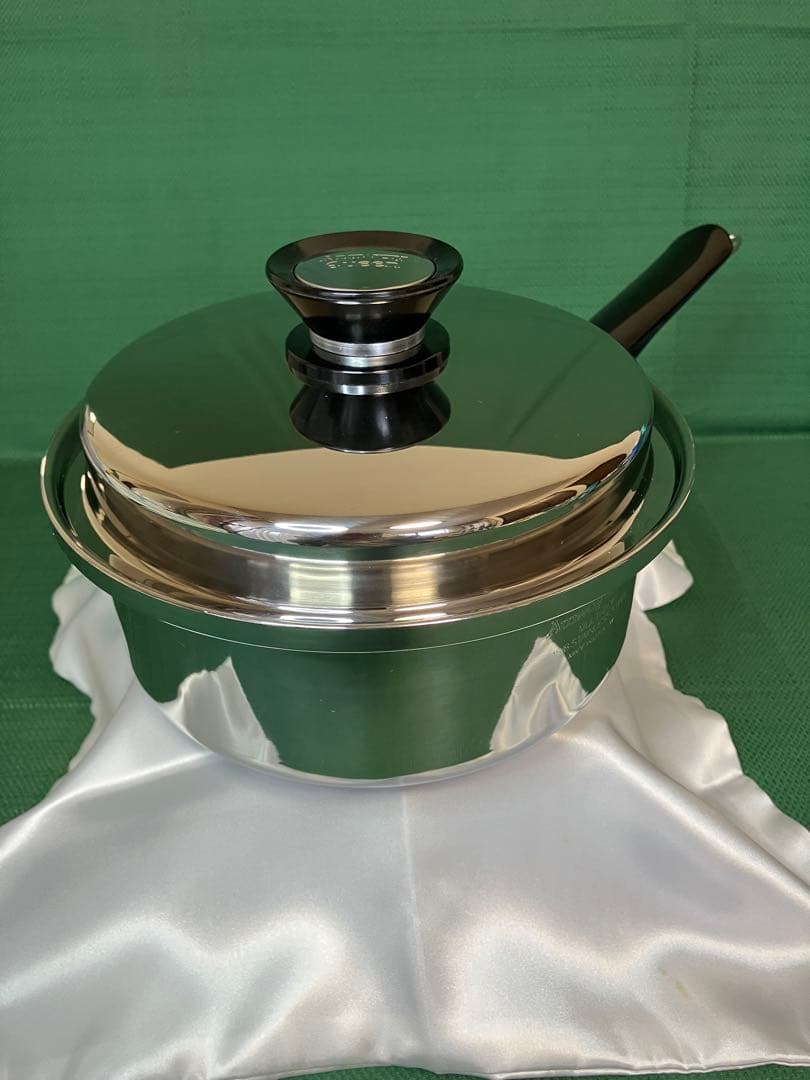 Amway Queen中ソースパン 未使用品