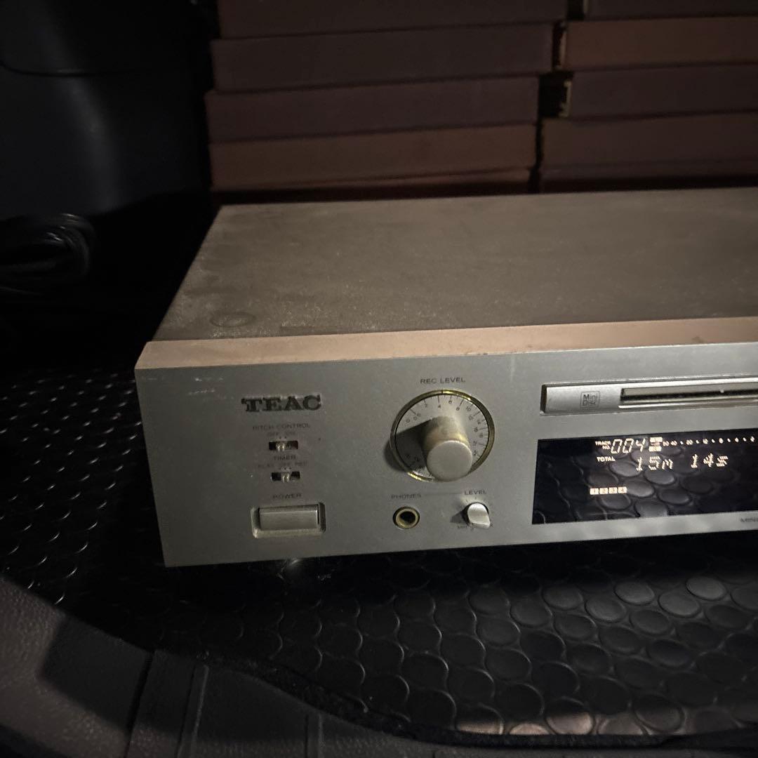 TEAC CDデッキ シルバー