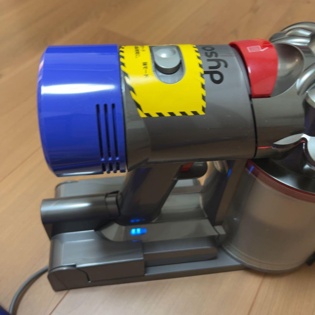 dyson V8 SV10 サイクロン式スティッククリーナー