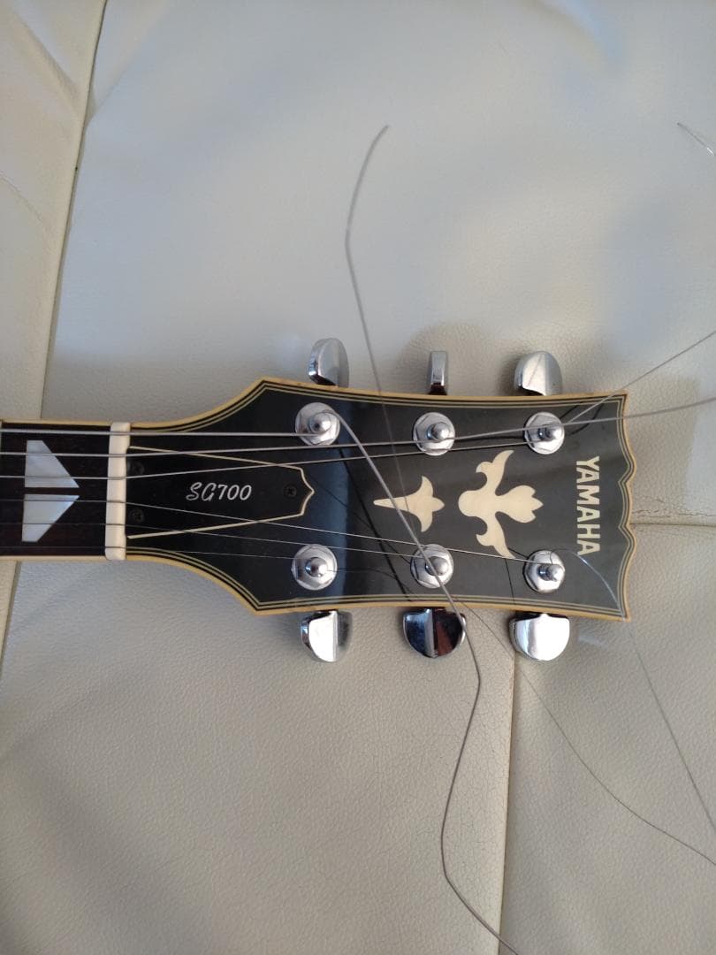 【値下げ】ＹＡＭＡＨＡ ヤマハ　ＳＧ７００　レッドサンバースト　現状品