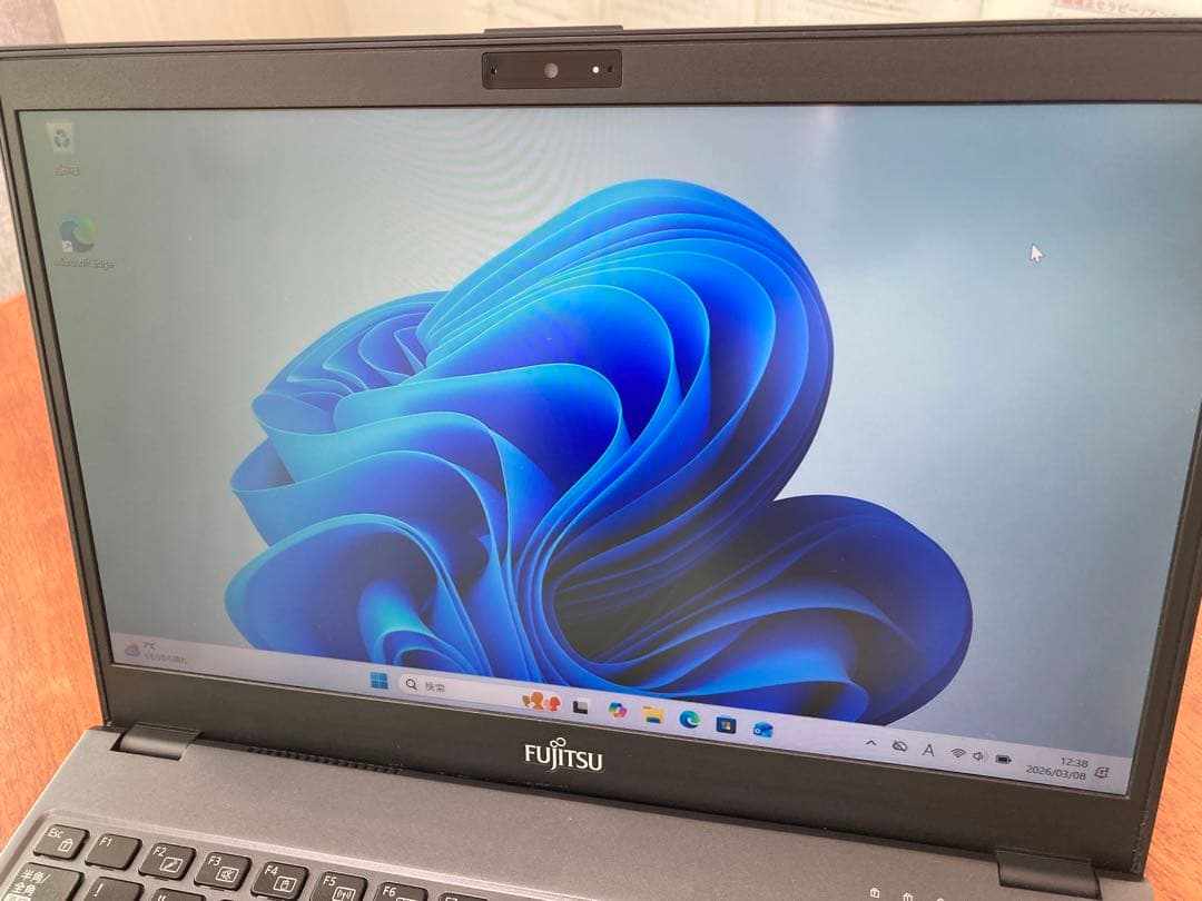 LIFEBOOK U937/R i5メモリ8ギガ128GB ノートパソコン