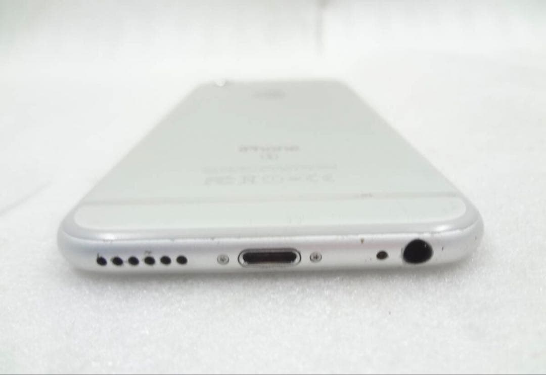 Apple iPhone 6s 16gb シルバー 82% SiMフリー